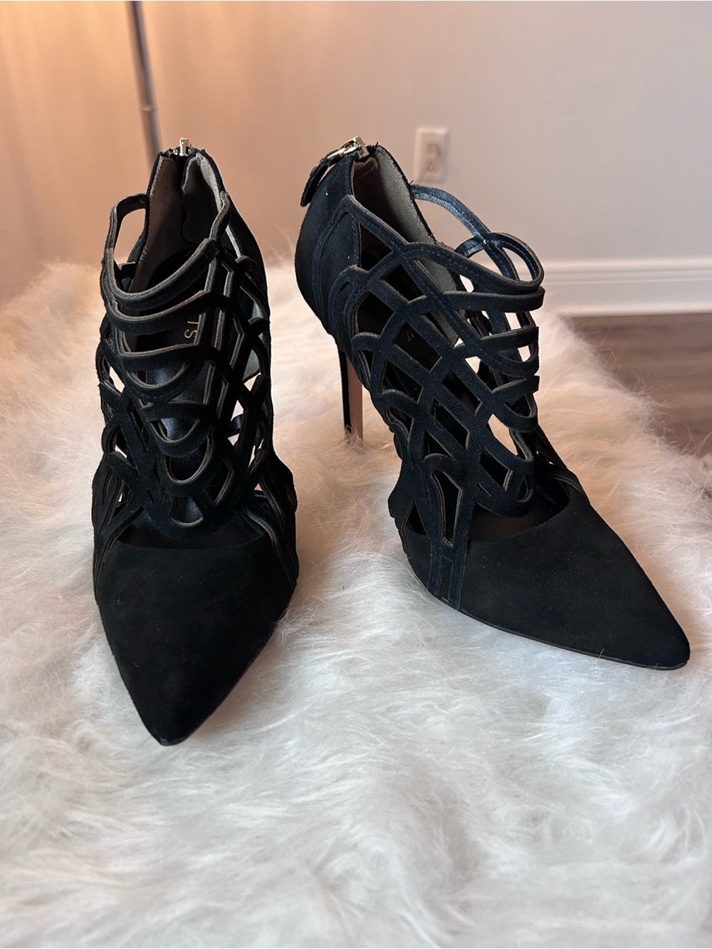 Reiss Black Strappy Heels Size 6